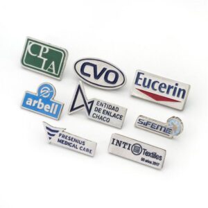 Pins De Metal Fundido
